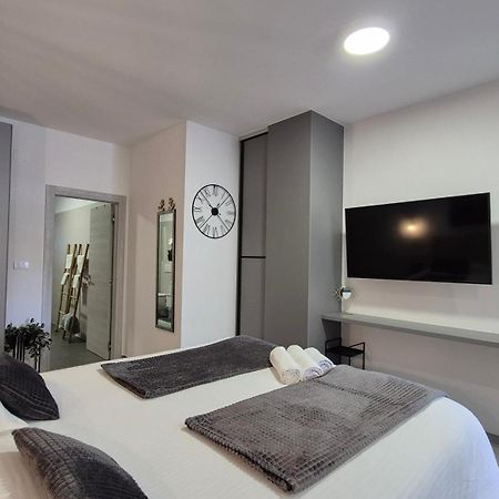 Apartament Cave With Free Parking Pula Zewnętrze zdjęcie